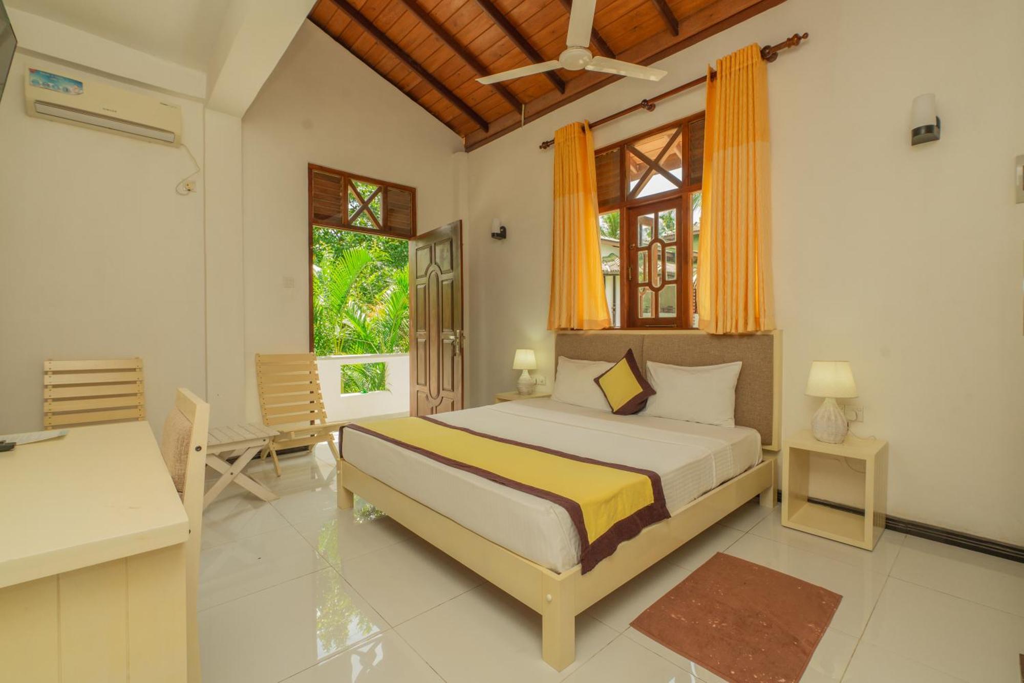 The Calm Of8 Hotel Unawatuna Exterior foto